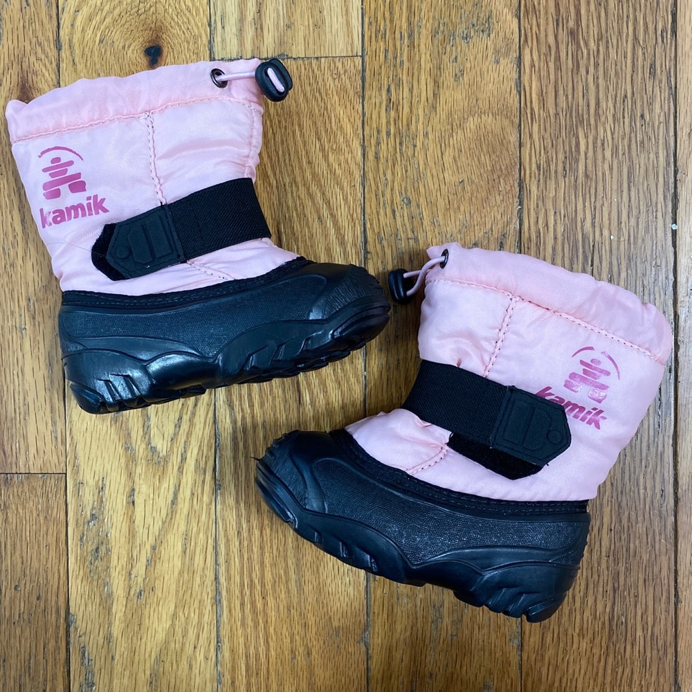 Kamik Youth Pink Black Winter Snow Boot Size 6